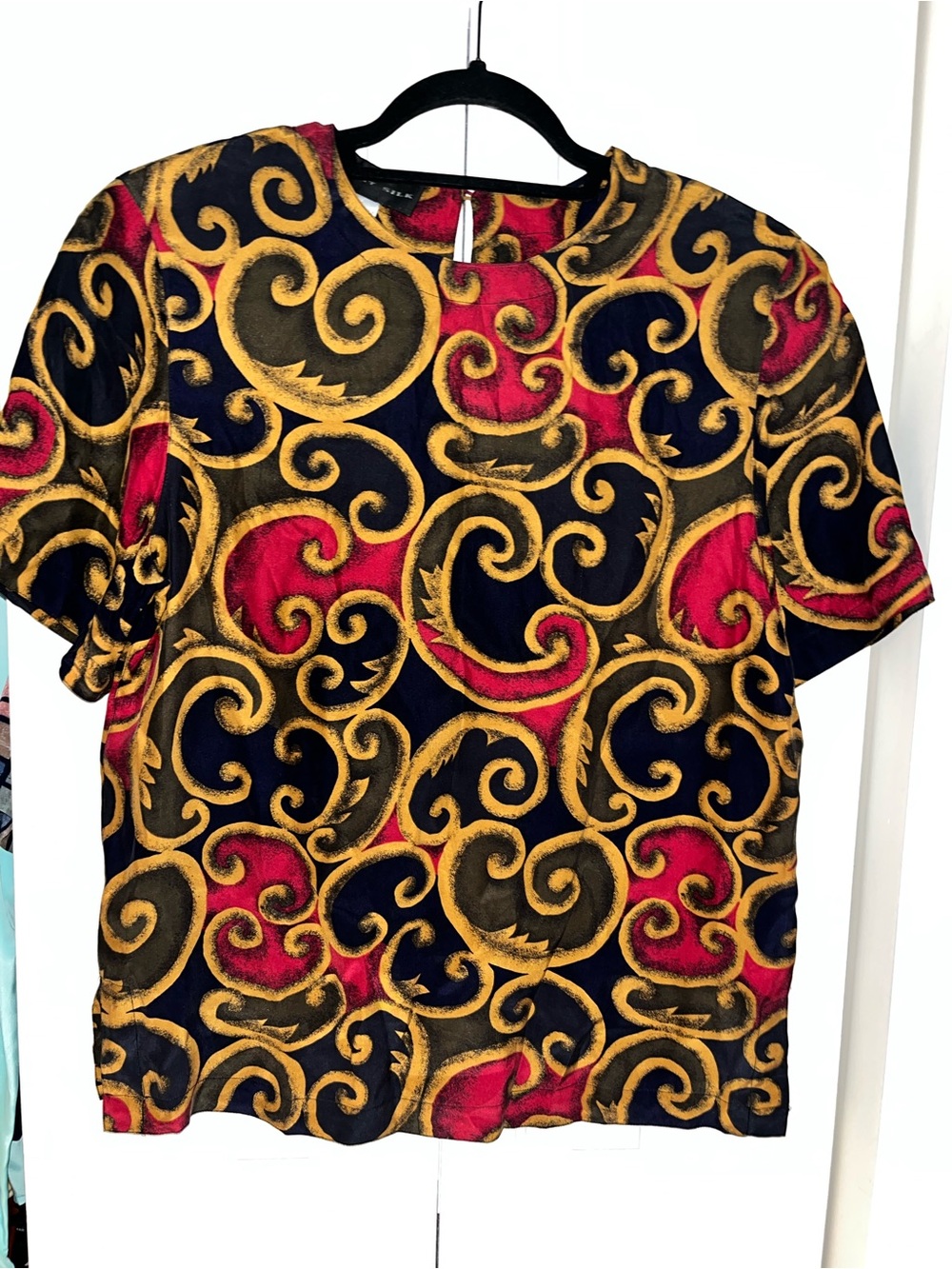 Womens Silk Short Sleeve Swirl Print Top in Black, Gold & Red